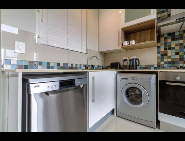 2 BEDROOM APARTMENT FOR SALE IN ROSEBANK